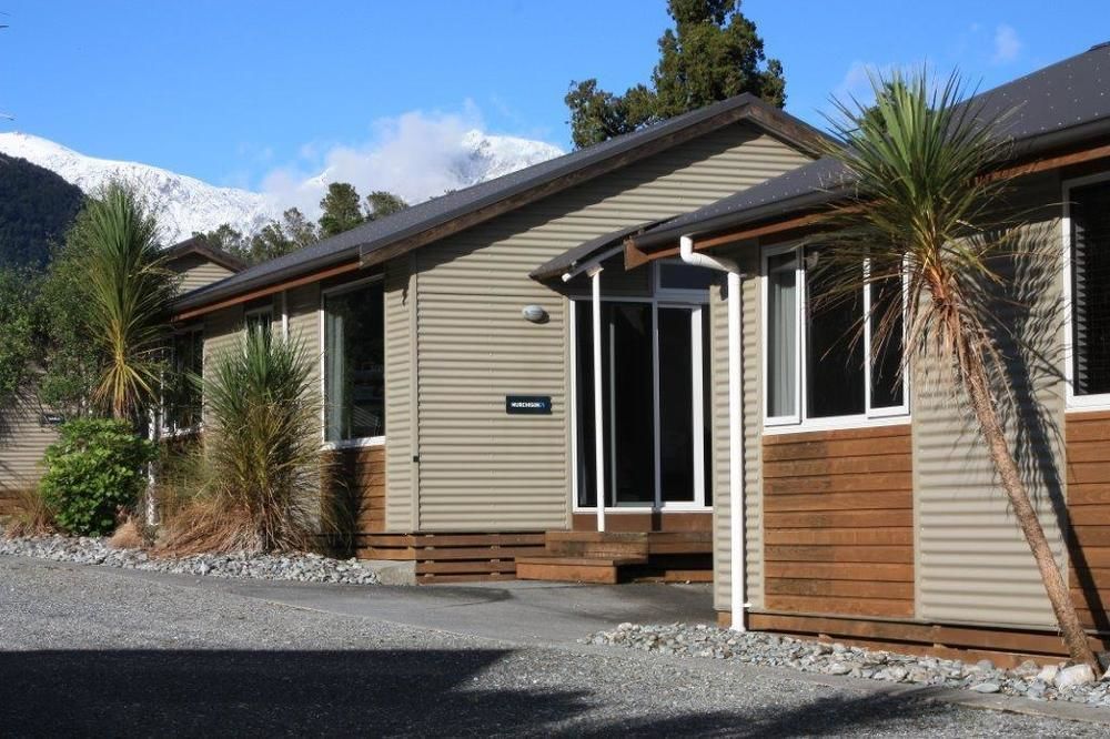Franz Alpine Retreat Motel Exterior photo